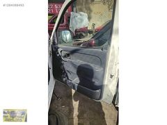 Peugeot partner sağ ön kapı döşemesi