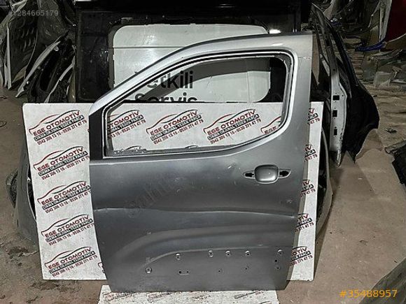 TOYOTA PROACE CITY GRİ SOL ÖN KAPI ORJINAL