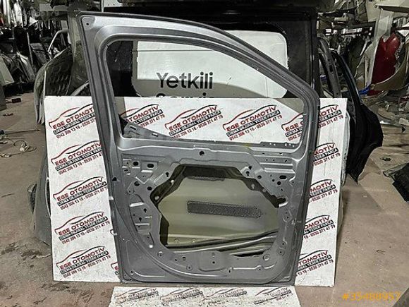 TOYOTA PROACE CITY GRİ SOL ÖN KAPI ORJINAL