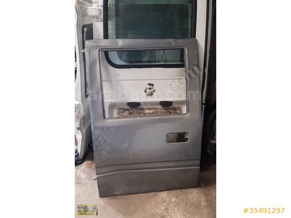 ISUZU ÇİFT KABİN SOL ARKA KAPI 2