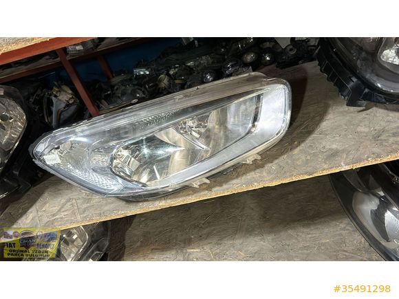FORD CORUİER SAĞ FAR ORJ ÇIKMA