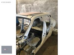 NİSSAN JUKE HATASIZ ORİJİNAL KESME TAVAN ARKA...MİL OTO