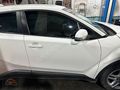 TOYOTA C-HR SAĞ ÖN KAPI CHR HATASIZ BOYASIZ 040(BOYA KODU) ÇIKMA