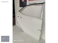 TOYOTA COROLLA SAĞ ARKA KAPI ve TÜM PARÇALARI...MİL OTO