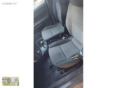 Mitsubishi Colt şöför koltuğu