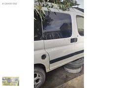 Peugeot partner sağ sürgülü kapı
