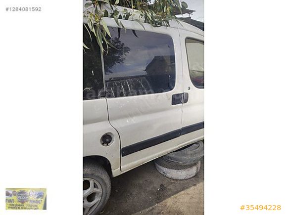 Peugeot partner sağ sürgülü kapı