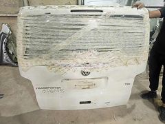 WV TRANSPORTER T5/T6 BEYAZ BAGAJ KAPAĞI ORJINAL