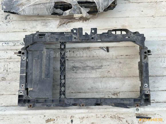 2014/2018 FORD COURİER ORJINAL ÖN PANEL HATASIZ