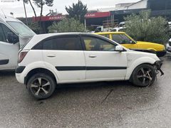 2006-11 MODEL KİA RİO SAĞ ÖN KAPI