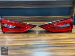 AUDI A3 SEDAN 2013-17 SAG SOL BAGAJ STOP LAMBASI -8V5945093A-94A