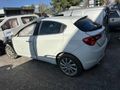2016 MODEL ALFA ROMEO GUILİTTE SOL ÖN KAPI