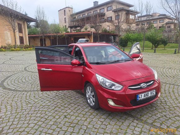 Sahibinden Hyundai Accent Blue 1.6 CRDI Mode Plus 2017 Model