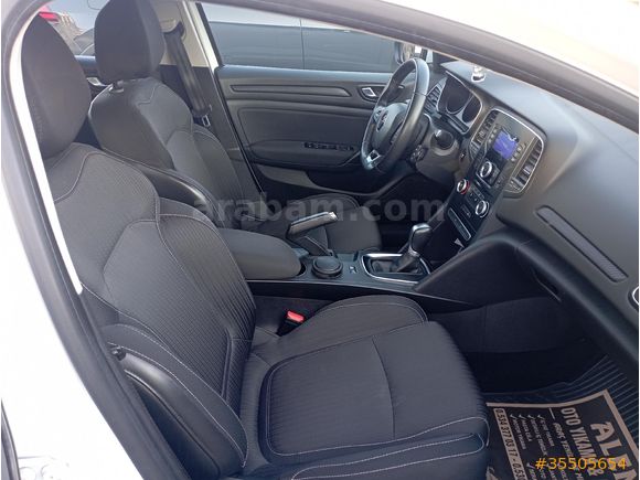 Sahibinden Renault Megane 1.5 Blue DCI Touch 2020 Model