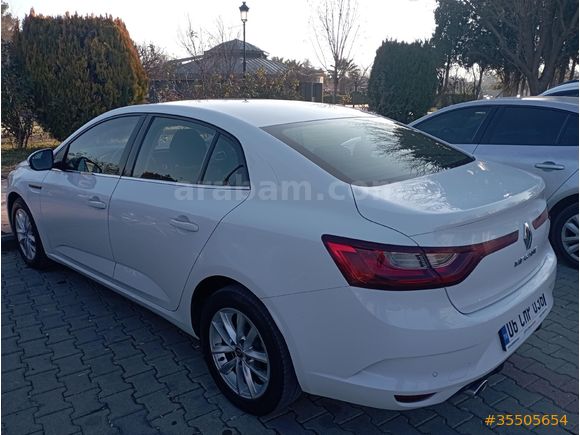Sahibinden Renault Megane 1.5 Blue DCI Touch 2020 Model