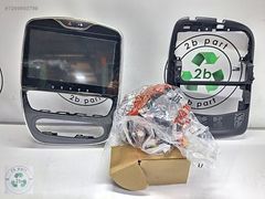 RENAULT CLİO 4 ANDROİD MULTİMEDYA TEYP RADYO 7711823721