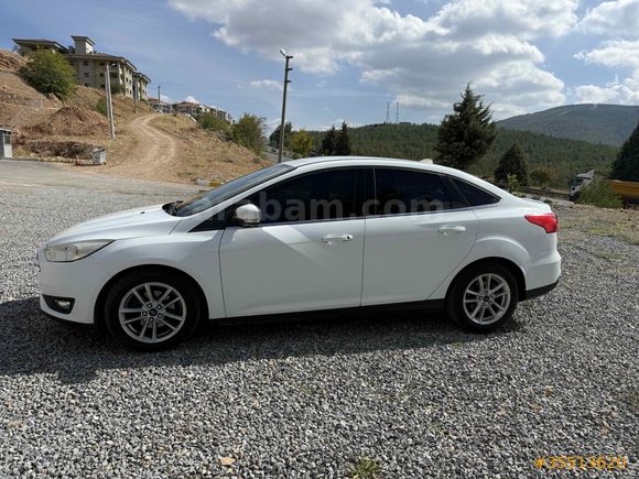 DEĞİŞENSİZ 194bin km 1.6 dizel TEMİZ AİLE ARABASI