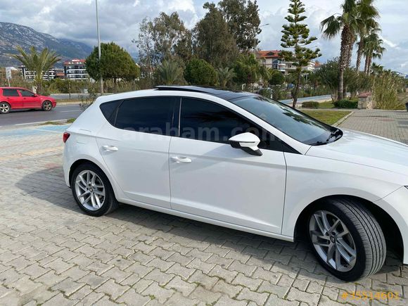 Seat Leon 1.6 TDI Style  Dsg sunrof led
Komple ağır bakımı yapılmış 