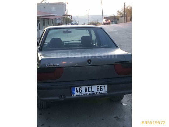 Sahibinden Renault R 9 1.4 Broadway RN 1998 Model  400.000 km Gri (Gümüş) tek masrafı boyası