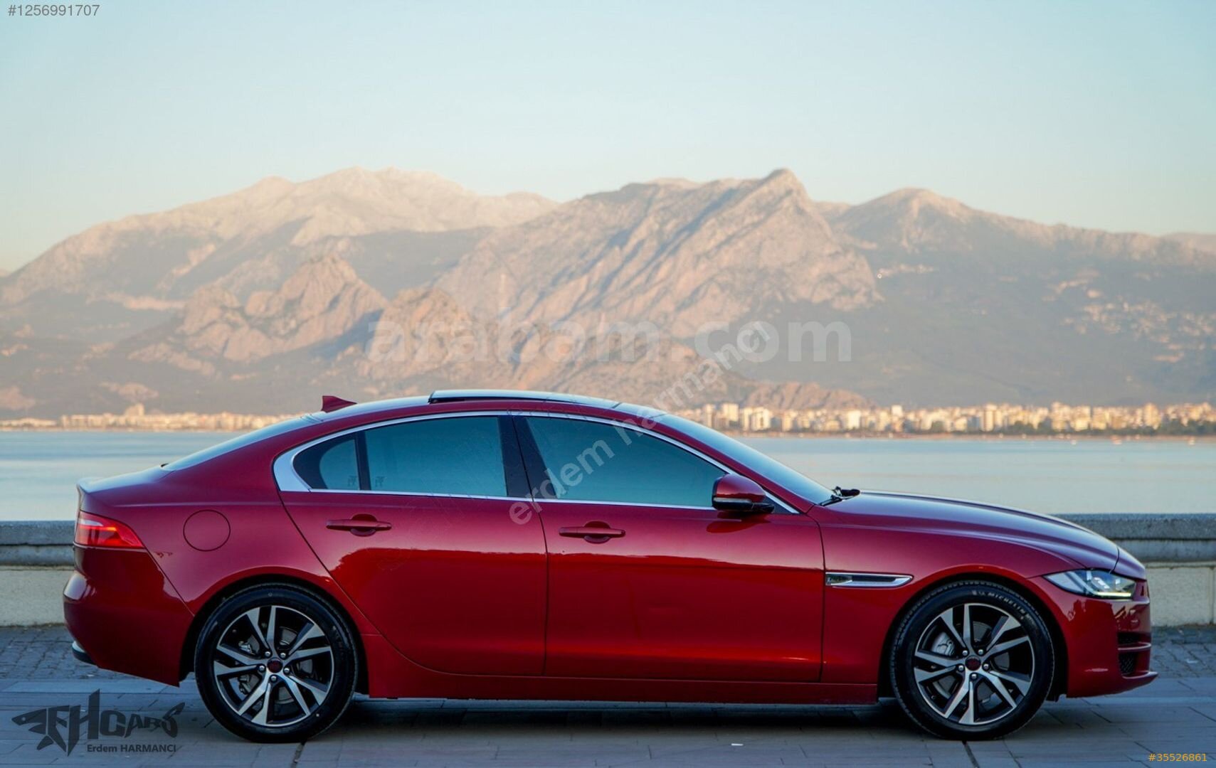 Galeriden Jaguar XE 2.0 Prestige 2015 Model Antalya 235.000 km Bordo 4