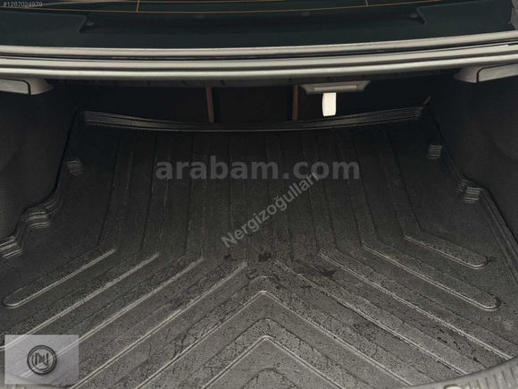 MERCEDES BENZ E300D 4MATİC YETKİLİ SERVİS BAKİMLİ