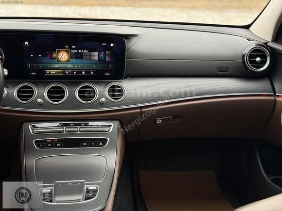 MERCEDES BENZ E300D 4MATİC YETKİLİ SERVİS BAKİMLİ