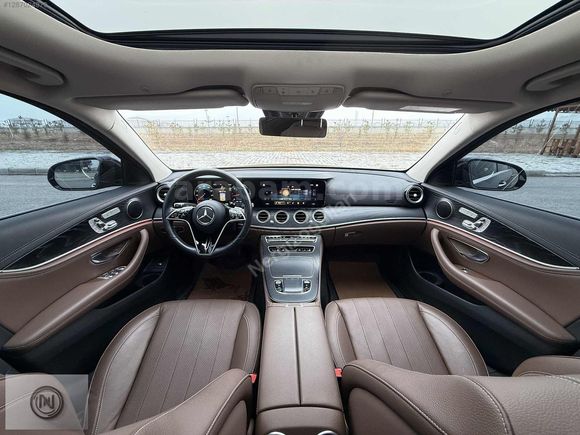 MERCEDES BENZ E300D 4MATİC YETKİLİ SERVİS BAKİMLİ
