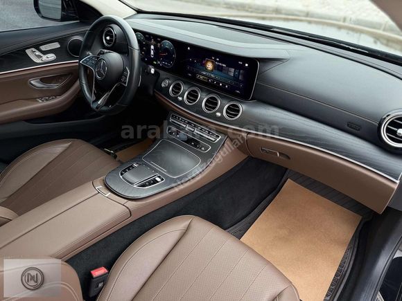 MERCEDES BENZ E300D 4MATİC YETKİLİ SERVİS BAKİMLİ