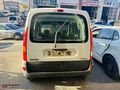 Renault Kango arka bagaj kapağı