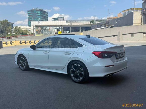 Sahibinden Honda Civic 1.5 i-VTEC Executive Plus 2022 Model 