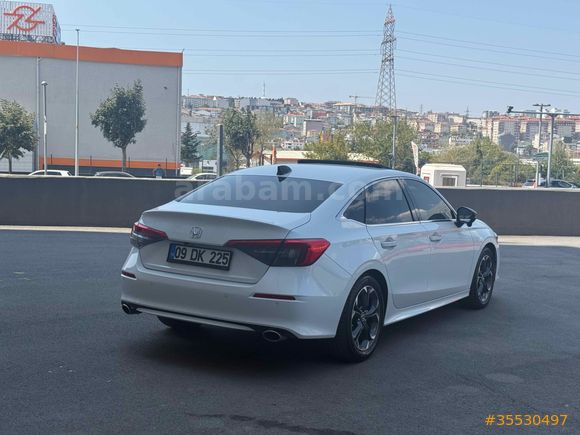 Sahibinden Honda Civic 1.5 i-VTEC Executive Plus 2022 Model 