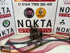 DACİA DOKKER GAZ - FREN - DEBRİYAJ PEDALI ORİJİNAL NOKTA OTO