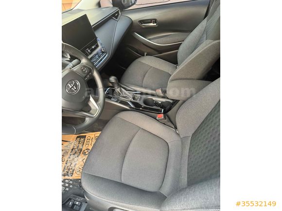 Sahibinden Toyota Corolla 1.5 Dream 2023 Model 