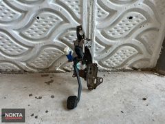 FORD COURİER DEBRİYAJ FREN PEDALI ORİJİNAL ÇIKMA NOKTA OTOMOTİV