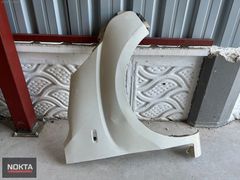 FİAT FİORİNO SAĞ ÖN ÇAMURLUK ORİJİNAL ÇIKMA NOKTA OTOMOTİV