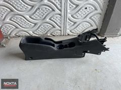 FORD COURİER ORTA KONSOL ORİJİNAL ÇIKMA NOKTA OTOMOTİV