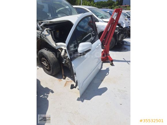 Ford courier sol on kapi al tak dolu
