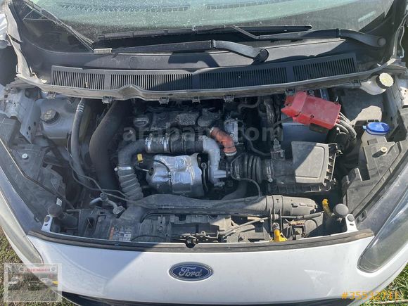 FORD COURİER ÖN CAM