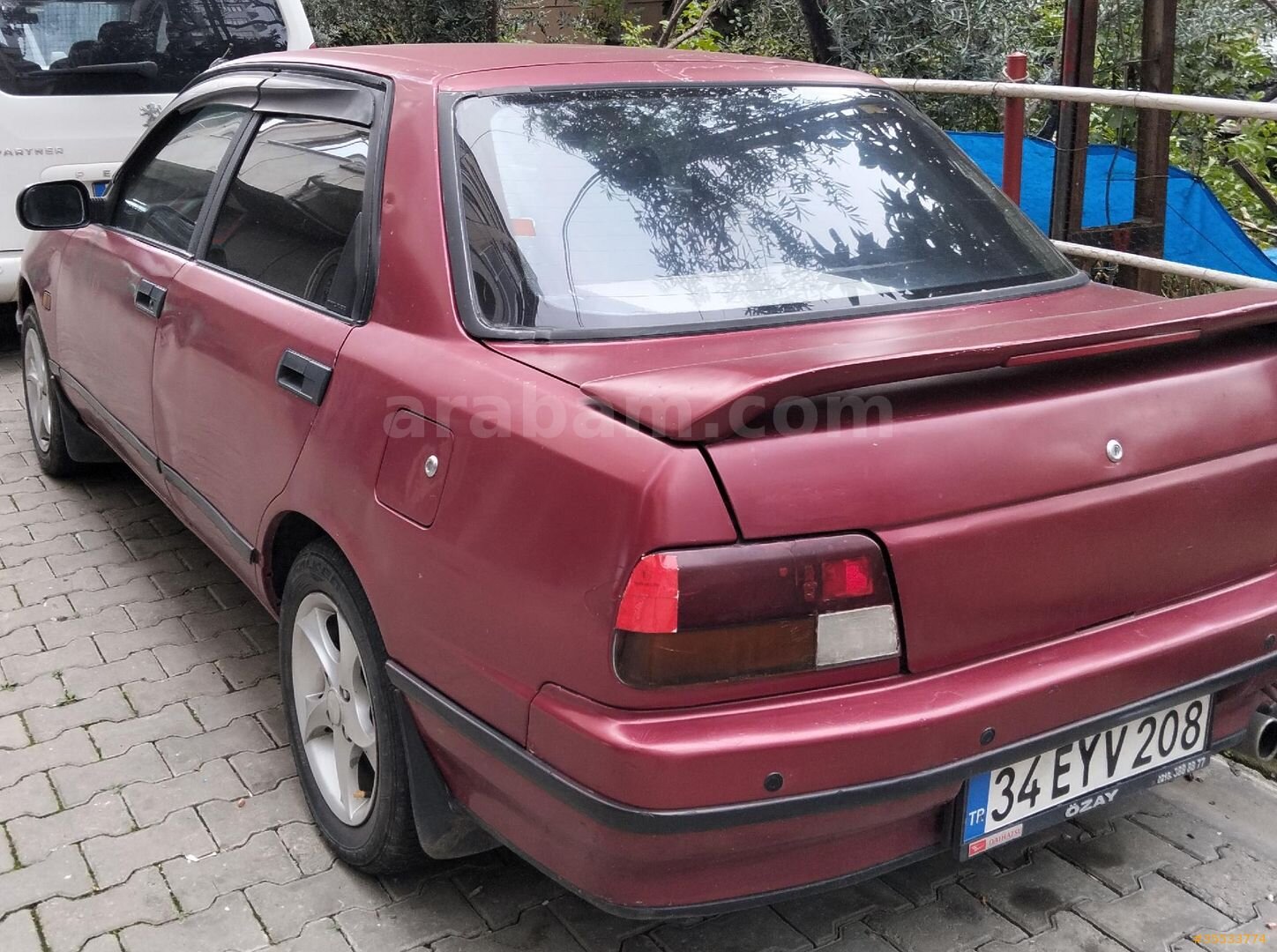 Sahibinden Daihatsu Applause 1.6 Li 1991 Model Trabzon 250.000 km Kırmızı 3
