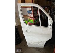 VOLKSWAGEN CRAFTER SAĞ ÖN KAPI ÇIKMA ORJİNAL