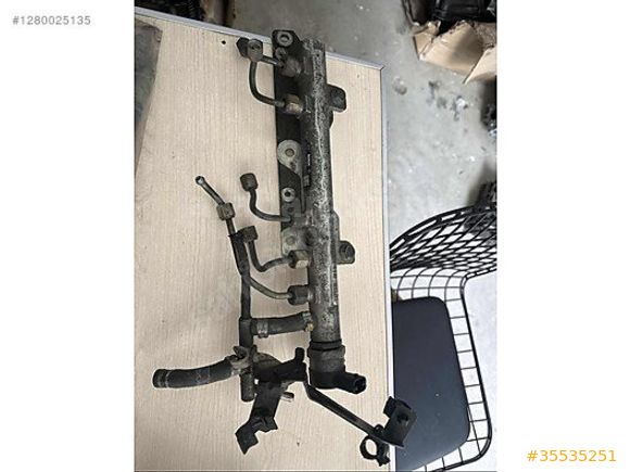 Fiat 1.3 rail borusu 0445214086