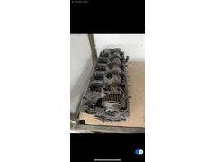 Volkswagen transporter t5 2.5 tdi silindir kapağı r070103373a