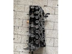 Hyundai h100 2.5 silindir kapağı
