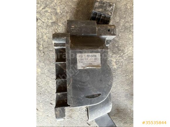 Fiat Doblo 2009-2015 gaz pedalı 51831864
