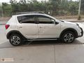 DACIA SANDERO YAN BASAMAK (MONTAJ DAHİL)