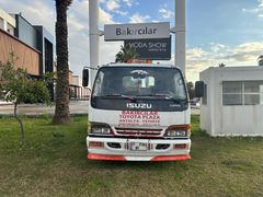 TOYOTA BAKIRCILARDAN 2004 ISUZU ÇİFT KATLI ÇEKİCİ
