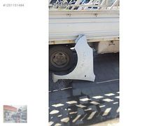 RENAULT KANGOO 4 ÇIKMA SOL ÖN ÇAMURLUK ORJİNAL