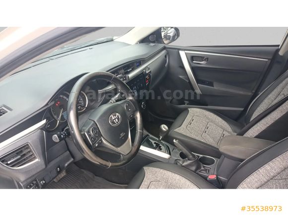 TOYOTA BAKIRCILAR 2016 COROLLA TOUCH DİZEL OTOMATİK