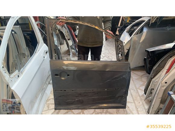 VOLKSWAGEN CADDY ÇIKMA SAĞ ÖN KAPI ORJİNAL 2005-2014