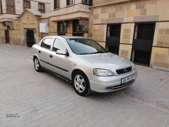 2004 MODEL OPEL ASTRA SEDAN 1,6 16V MANUEL VİTES